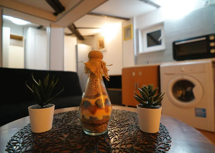 2-room Cozy Retreat Near Center Bukarest